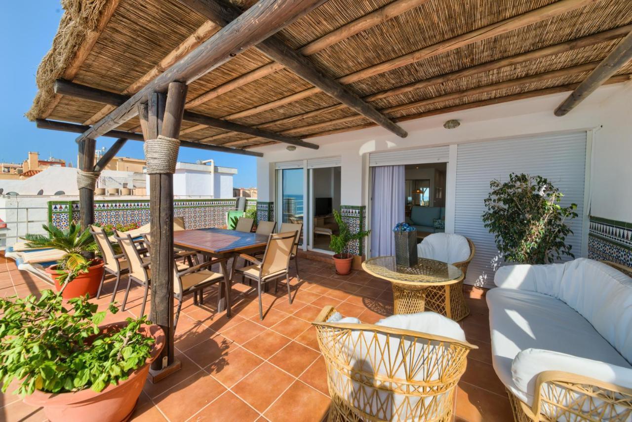 Holidays2Fuengirola Duplex With Stunning Sea View, Terraces,1St Line Beside Port Exteriér fotografie